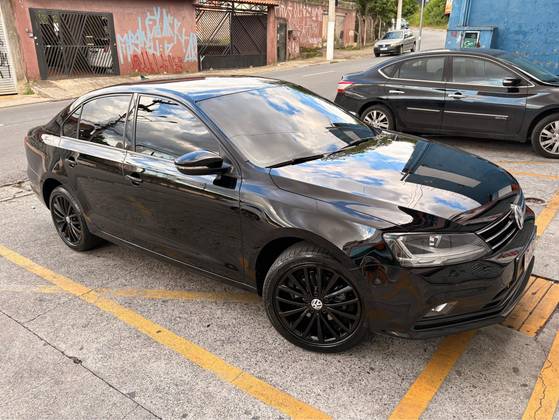 VOLKSWAGEN JETTA 1.4 16V TSI COMFORTLINE GASOLINA 4P TIPTRONIC VOLKSWAGEN JETTA 1.4 16V TSI COMFORTLINE GASOLINA 4P TIPTRONIC